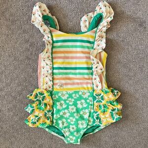 WILDFLOWERS ruffled floral swimsuit, Sz 4.